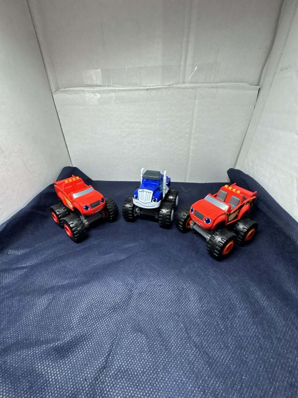 Fisher-Price Blaze and the Monster Machines Die-Cast Truck Lot of 3